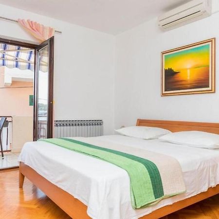 Apartments Sime Rogoznica  Luaran gambar