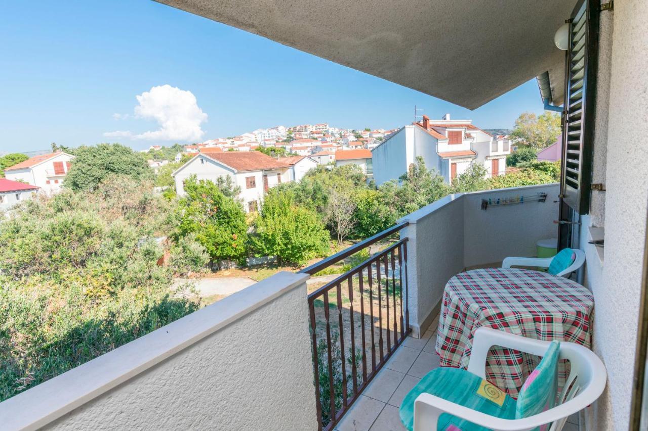 Apartments Sime Rogoznica  Luaran gambar